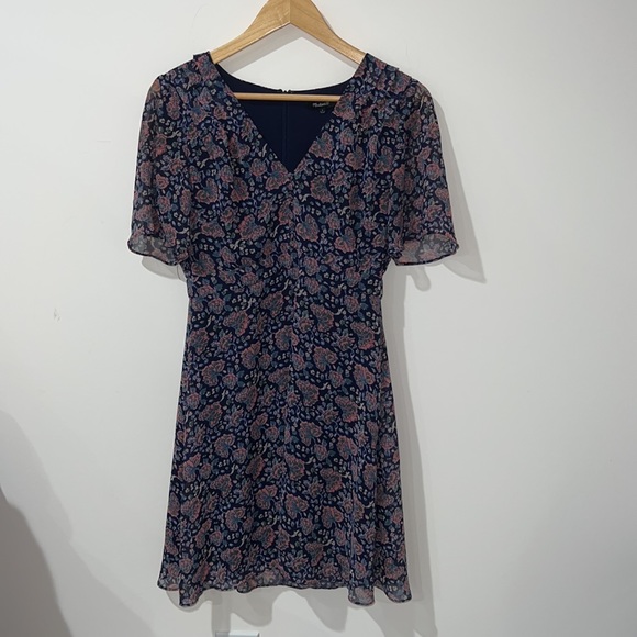 • Madewell • Orchard Flutter-Sleeve Dress in Fan Floral Mix Mini Blue Pink 4 - Picture 5 of 6